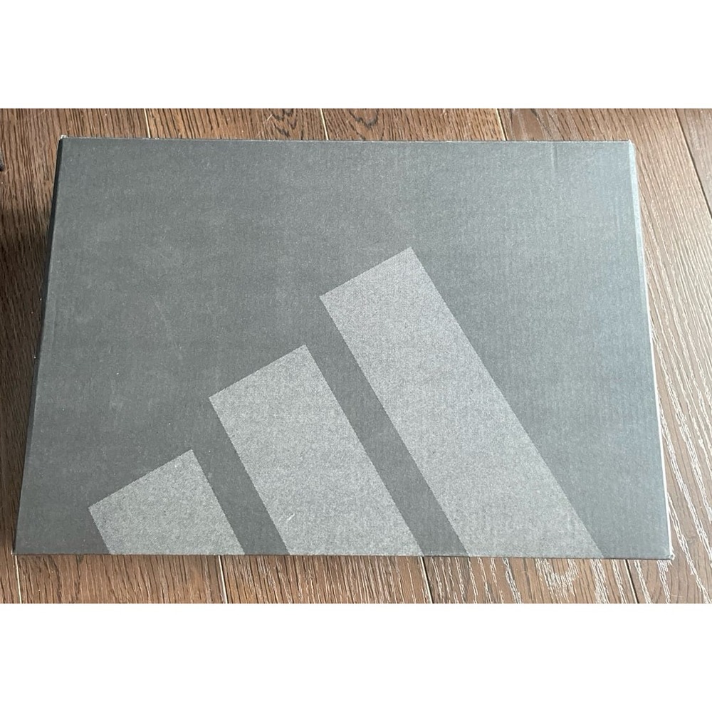 Adidas Supernova empty‎ shoe box